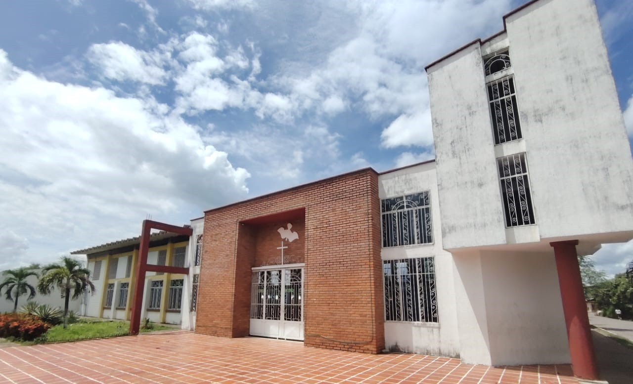 Imagen Parroquia del Espíritu Santo
