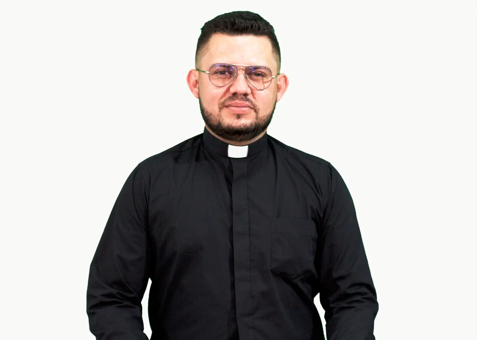 Padre Yefer Omar Piragauta Espinosa